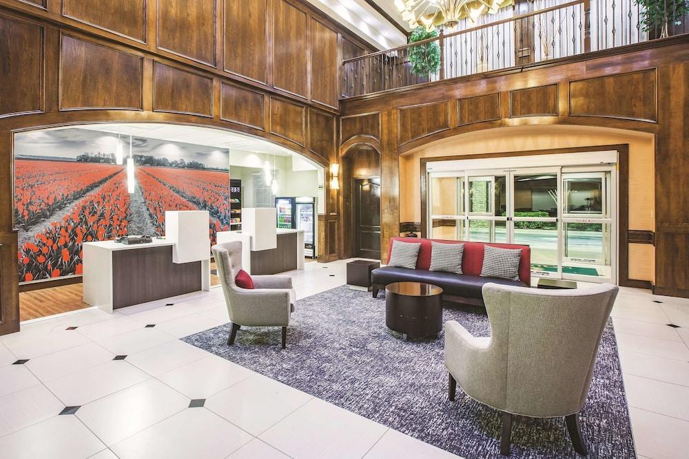 La Quinta By Wyndham Allen At The Village Extérieur photo