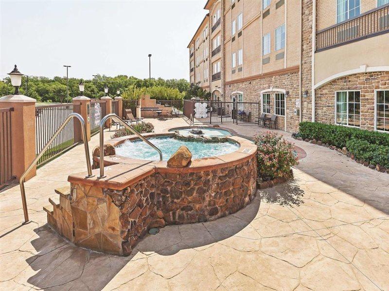 La Quinta By Wyndham Allen At The Village Extérieur photo