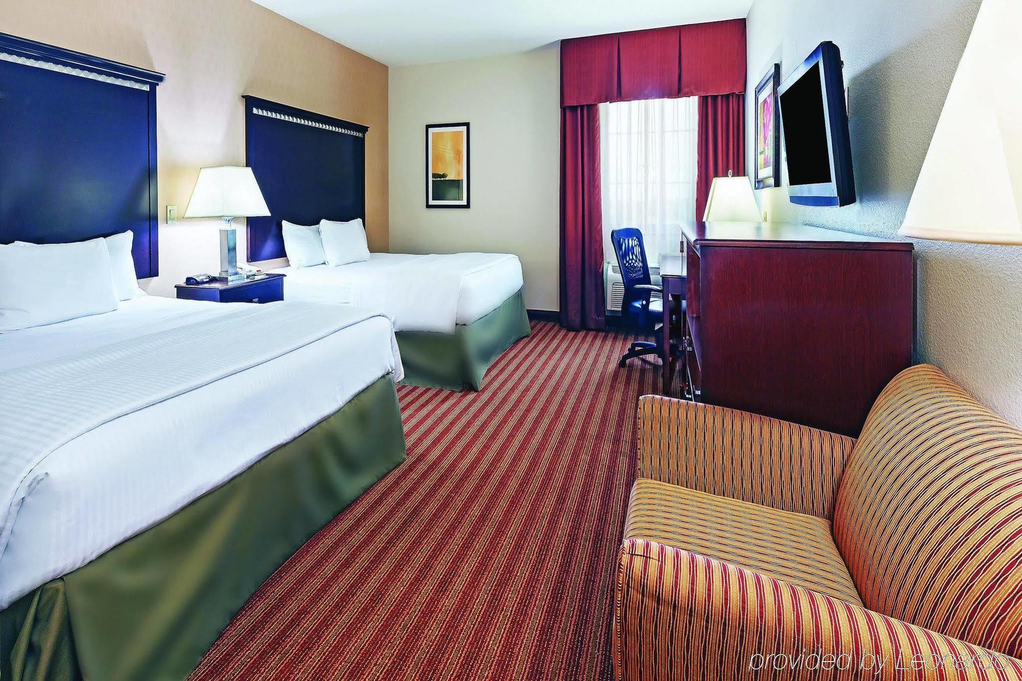 La Quinta By Wyndham Allen At The Village Extérieur photo